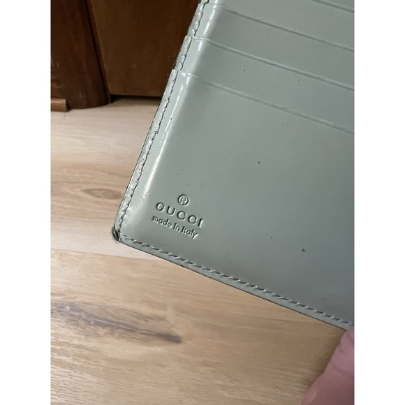 Gucci Patent Leather‎ Compact Wallet Jackie Closure Silver Hardware Light Mint - Picture 7 of 16